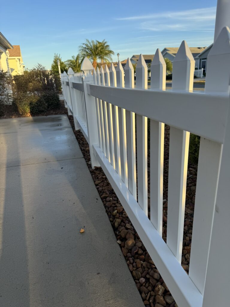 MerckzFenceCleaningTheVillagesFlorida